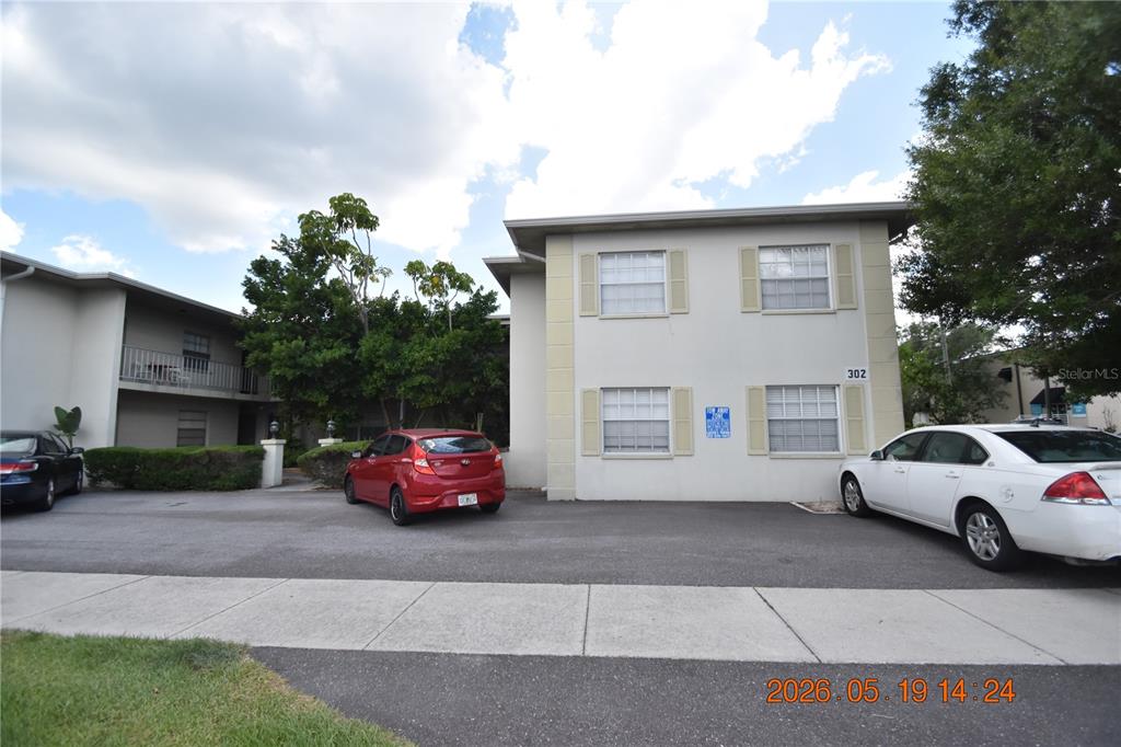 302 DANUBE AVENUE UNIT 5