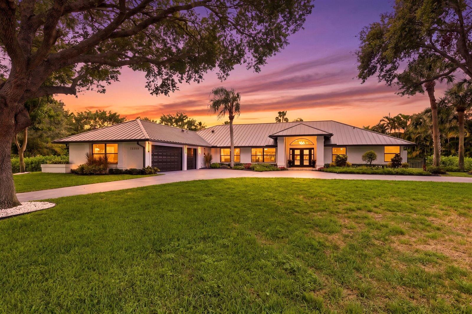 15555 De Havilland Court, Wellington FL 33414