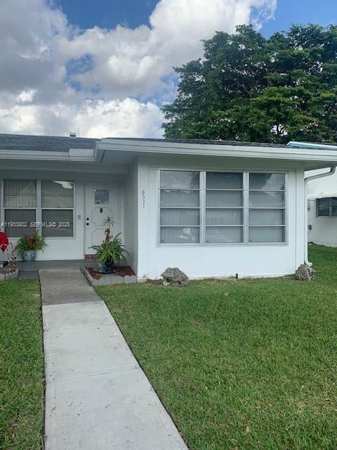 PLANTATION, FL — photo 2 of 22