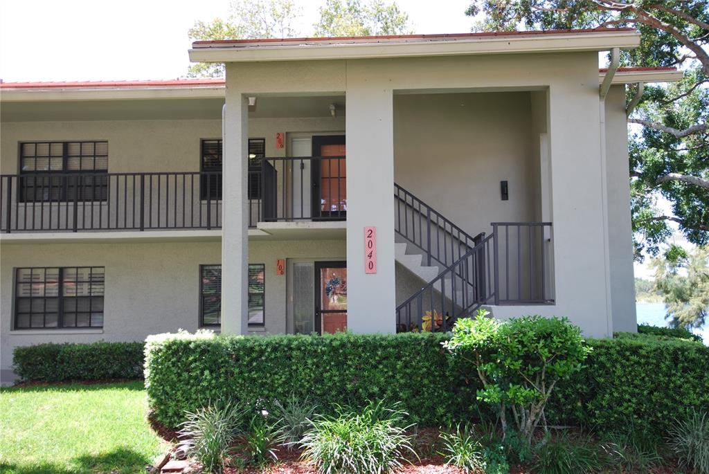 2040 LAKEVIEW DRIVE UNIT 206