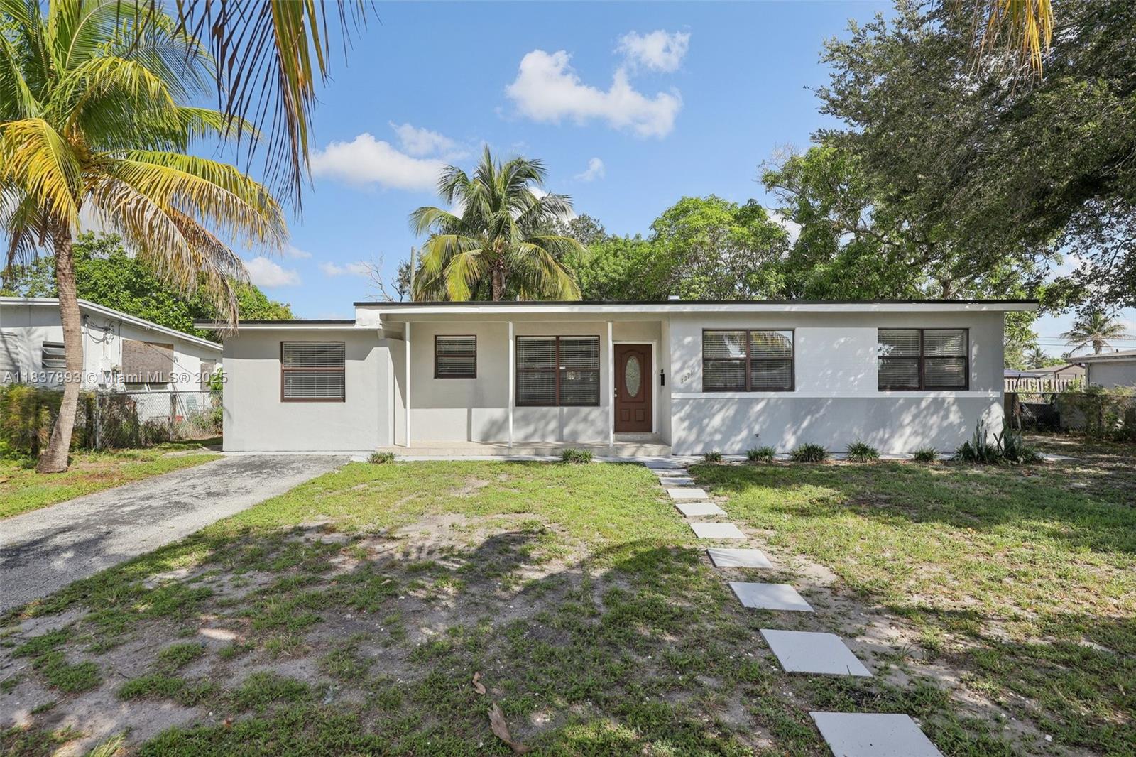 3371 SW 37th St, West Park FL 33023