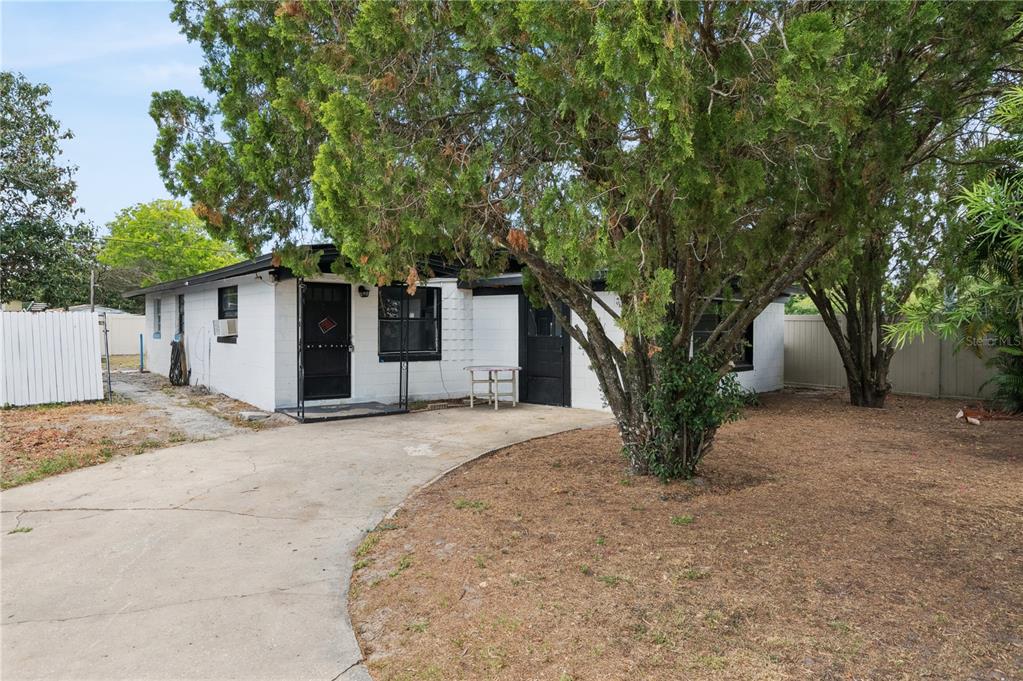 114 SPRING LAKE CIRCLE
