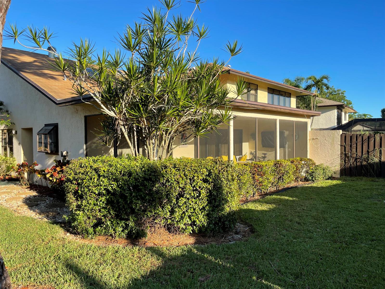 354 SW 28th Avenue, Delray Beach FL 33445