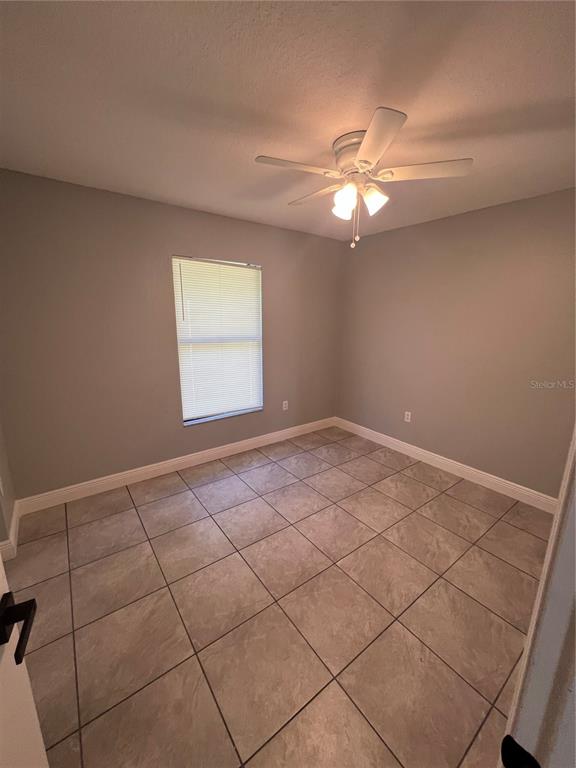 3589 N CHAMBERLAIN BOULEVARD, NORTH PORT, FL — photo 3 of 30