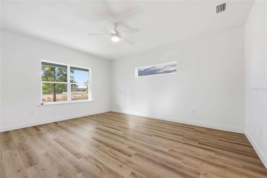 1064 SW 67TH WAY, GAINESVILLE, FL — photo 4 of 24