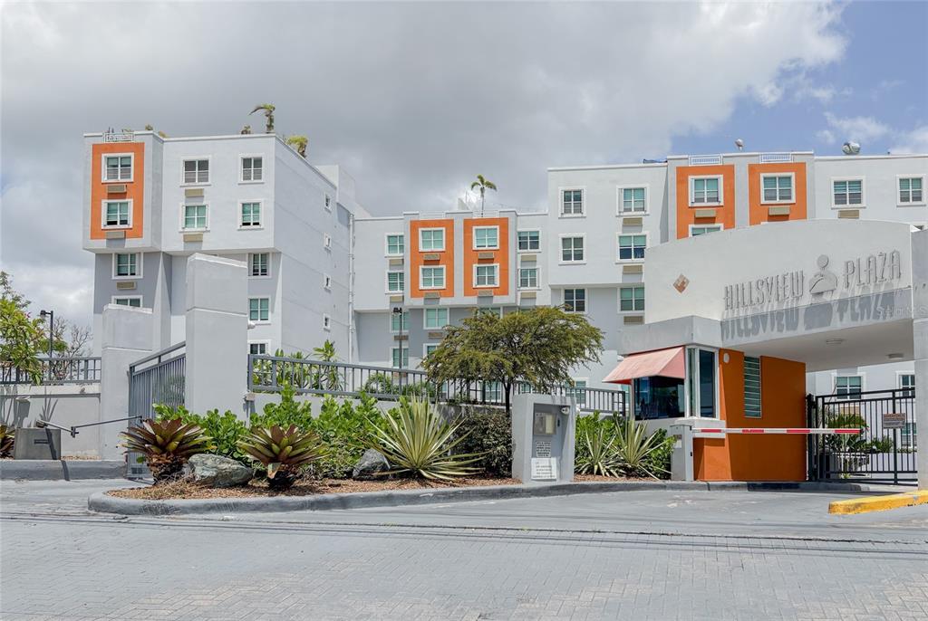 59 CLL UNION COND. HILLSVIEW PLAZA UNIT 107