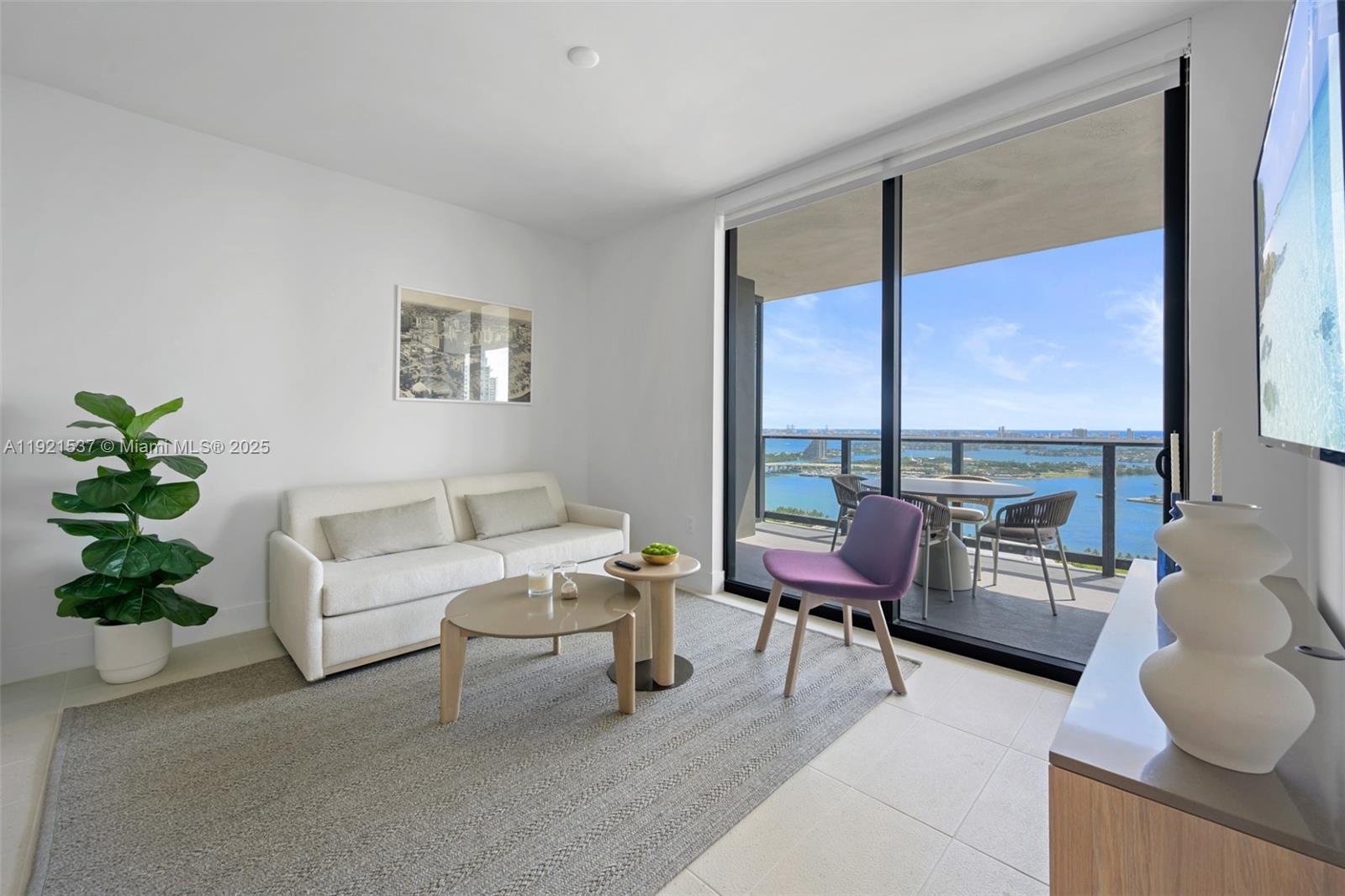 601 NE 1st Ave # 3316, Miami FL 33132