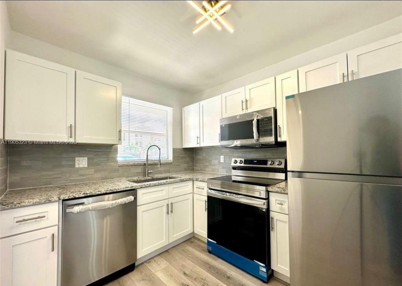 6750 Royal Palm Blvd # 110E, Margate FL 33063