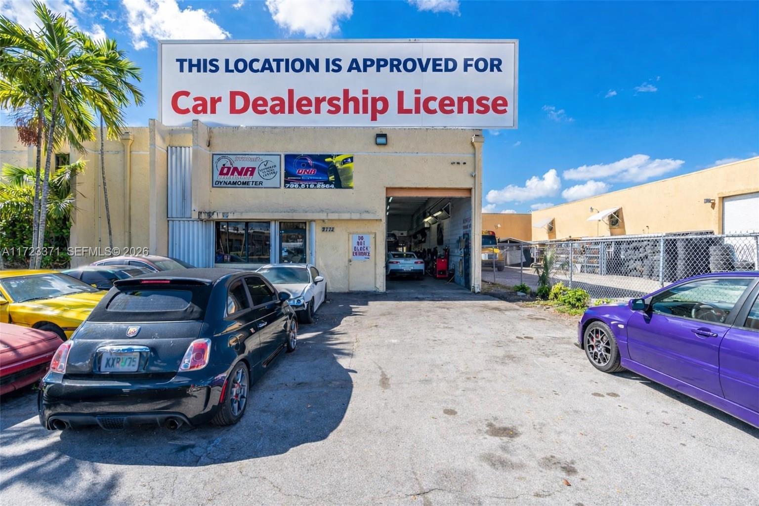 2700 W 79th St, Hialeah FL 33016