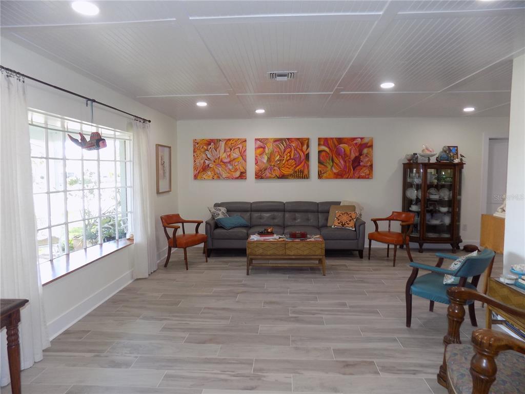 1874 WATEROAK DRIVE W, CLEARWATER, FL — photo 5 of 22
