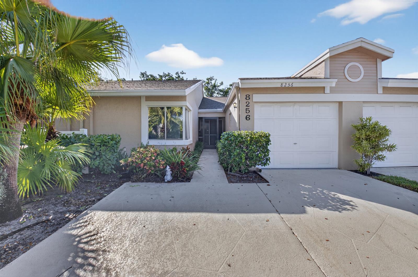 8256 Summerbreeze Lane, Boca Raton FL 33496