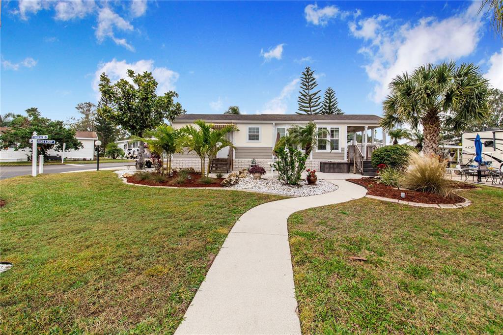 178 LILY CREEK WAY