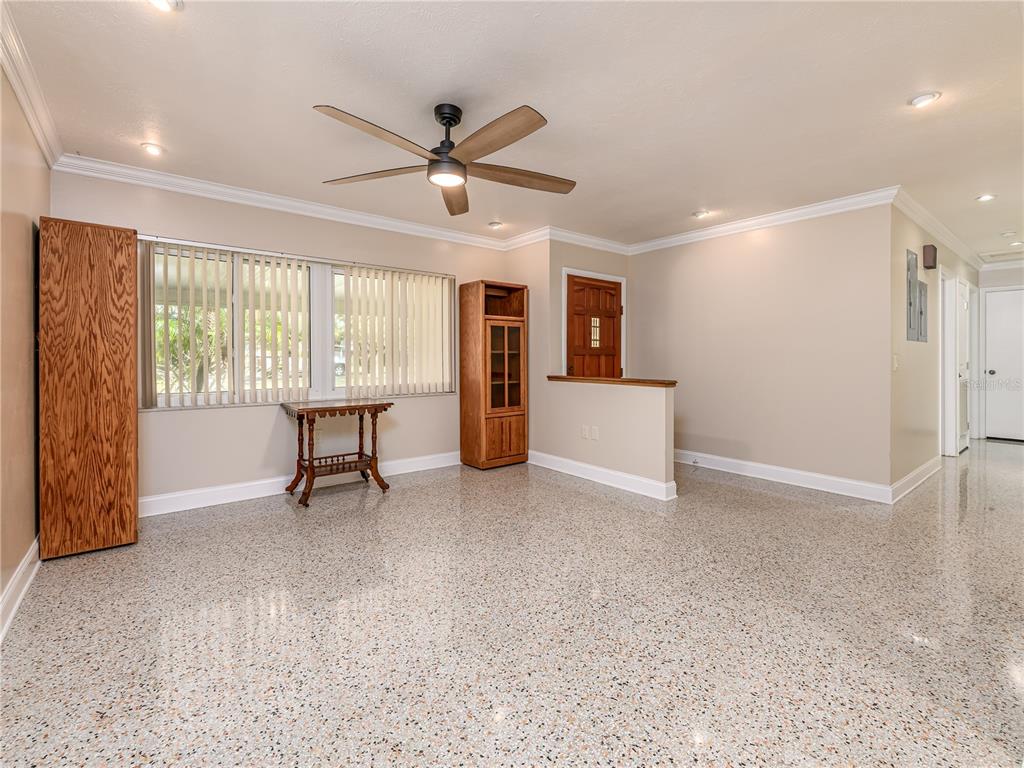 907 HILLSIDE TERRACE, BRANDON, FL — photo 3 of 30