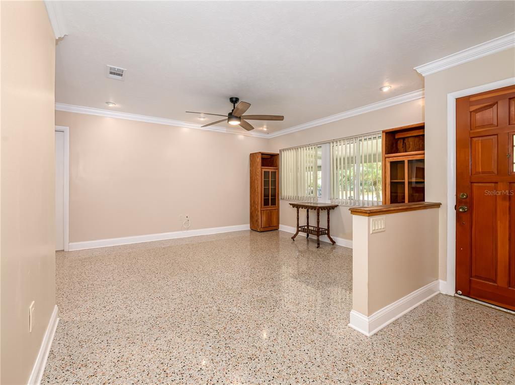 907 HILLSIDE TERRACE, BRANDON, FL — photo 4 of 30