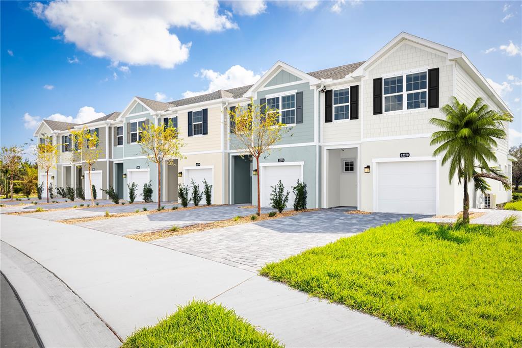 1676 SWEET SAPLING COURT