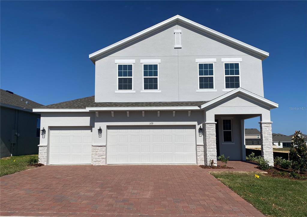 379 LEMONGRASS ROAD