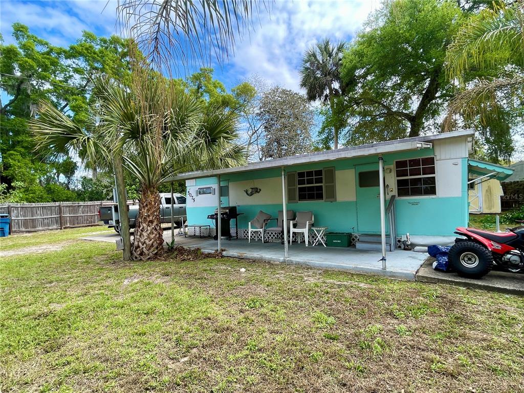 5075 CENTRAL AVENUE, DE LEON SPRINGS, FL — photo 3 of 30