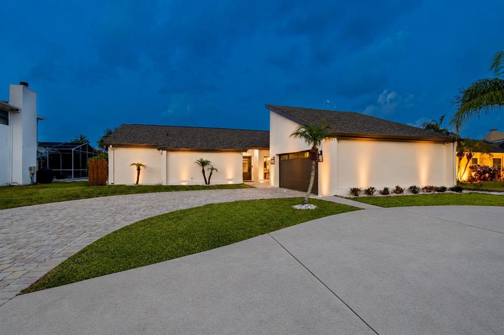 5821 SCHOONER WAY