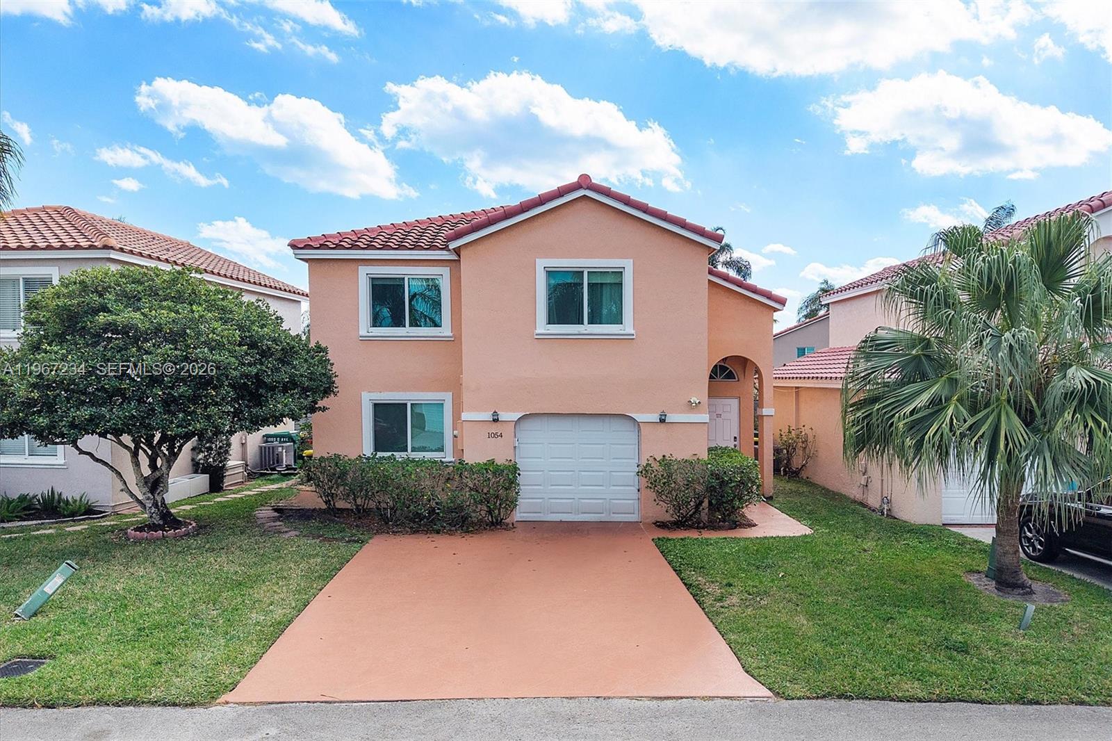 1054 SE 6th Ave, Dania Beach FL 33004
