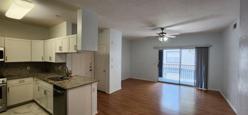 13015 SANCTUARY COVE DRIVE UNIT 203, TEMPLE TERRACE, FL — photo 3 of 30