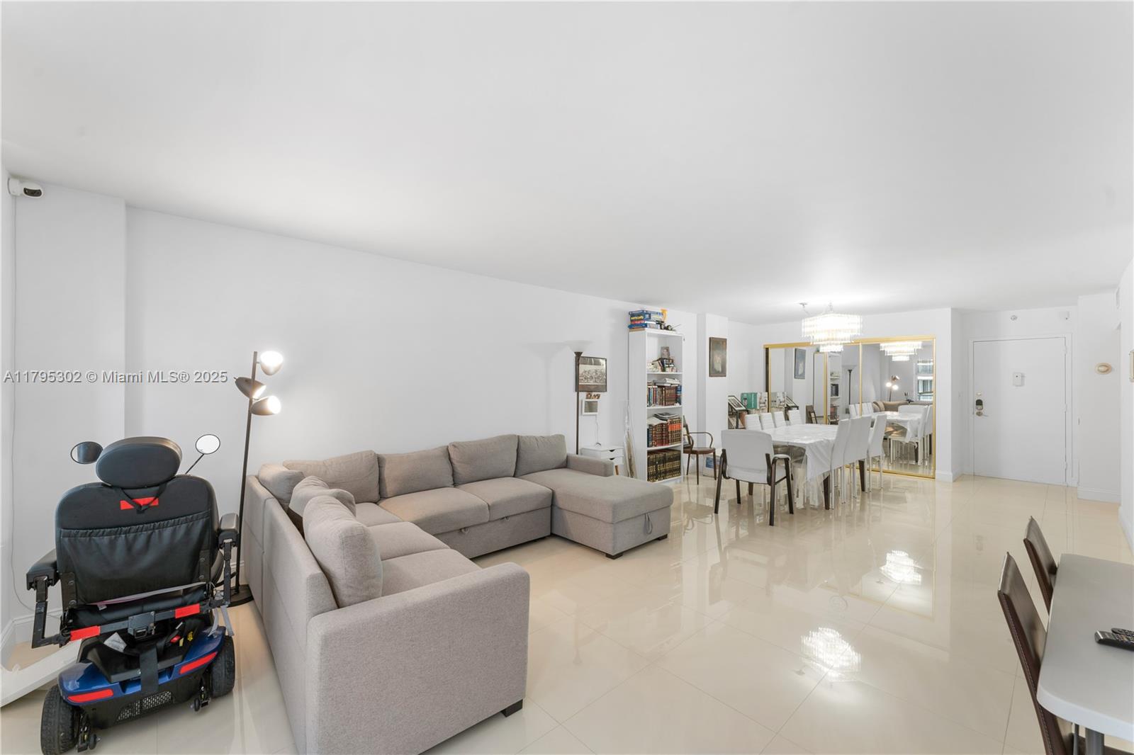 9511 Collins Ave # 301, Surfside FL 33154, SURFSIDE, FL — photo 4 of 15
