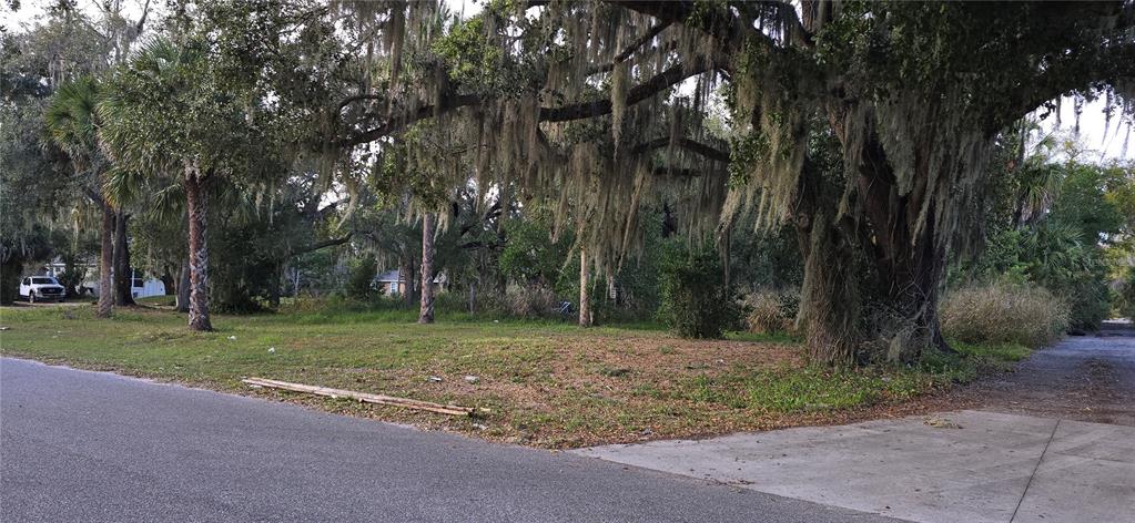 E 11TH STREET, SANFORD, FL — photo 2 of 4