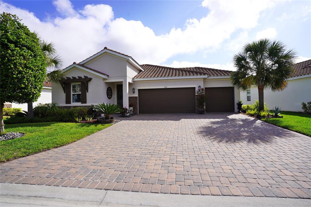 286 DAYLILY BOULEVARD