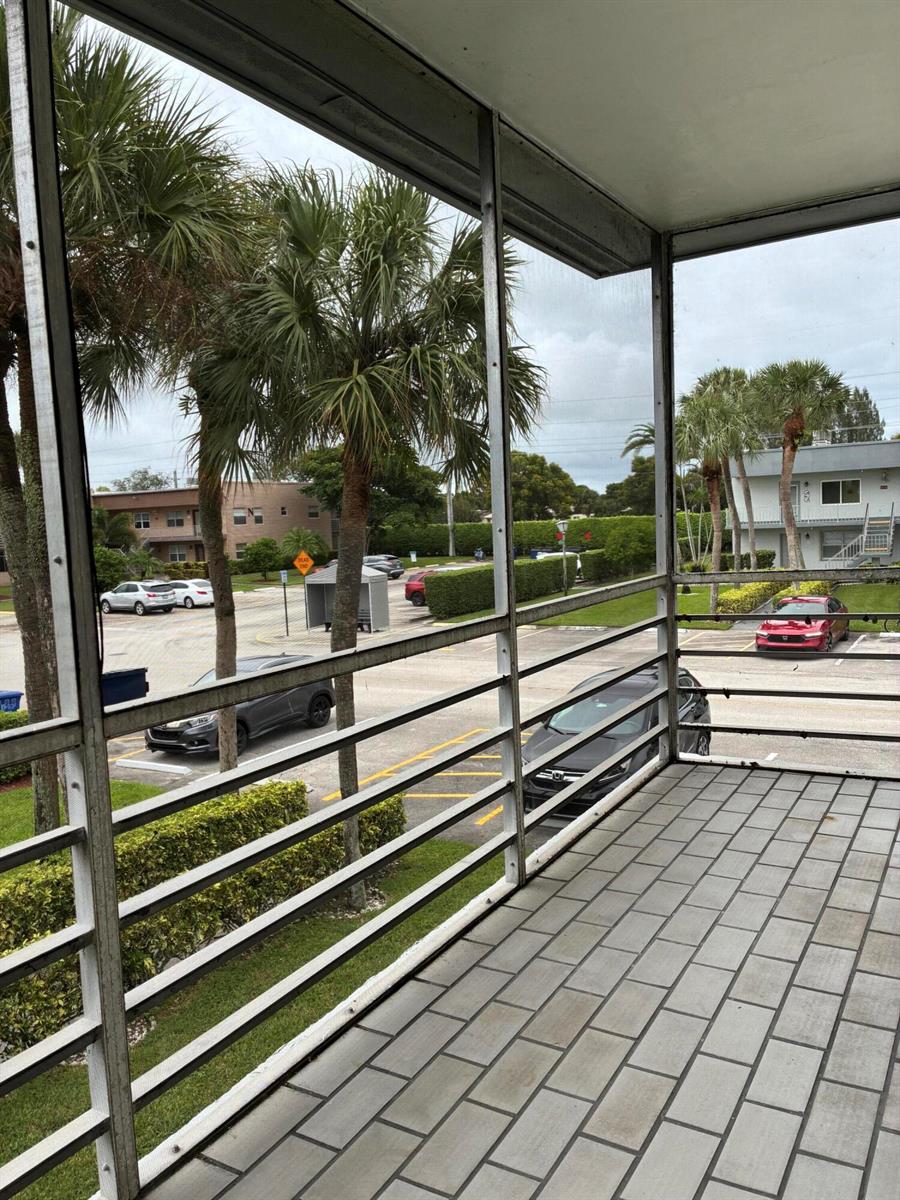 574 Burgundy L # 574, Delray Beach FL 33484