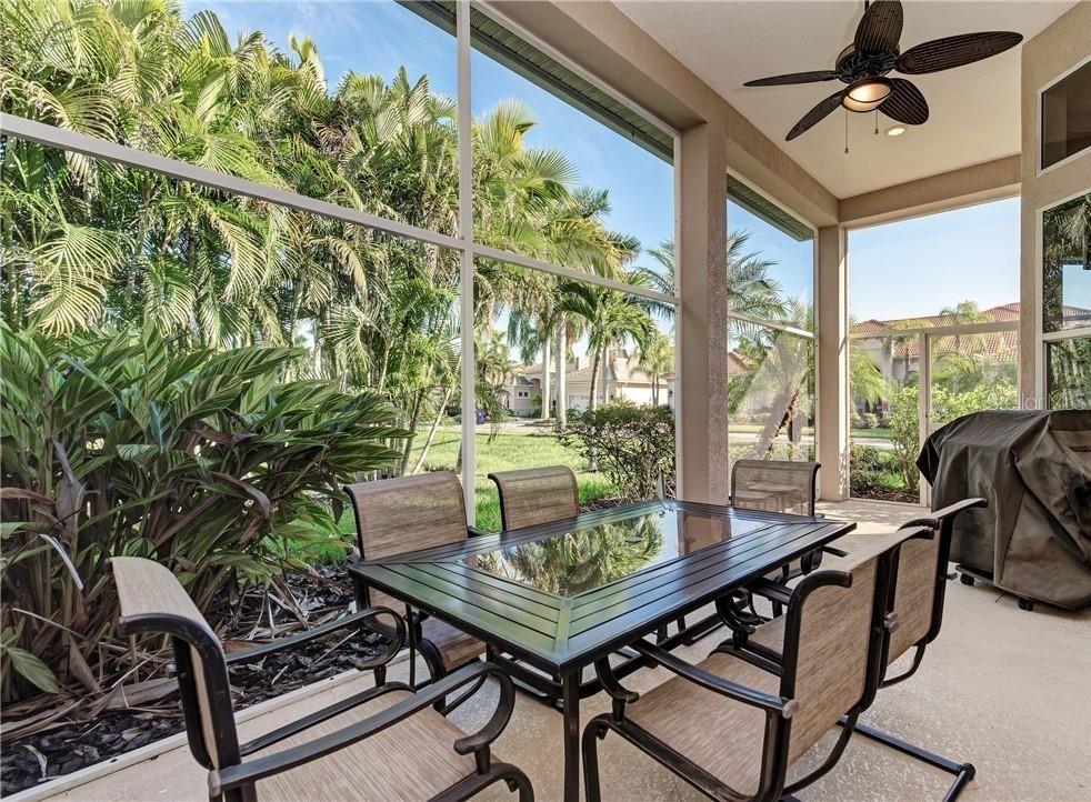 304 8TH AVENUE E, PALMETTO, FL — photo 2 of 23