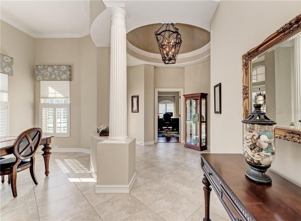 304 8TH AVENUE E, PALMETTO, FL — photo 3 of 23