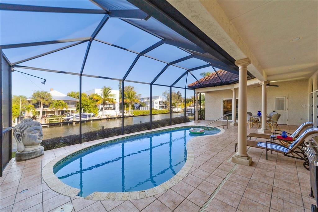 4937 OXFORD DRIVE, SIESTA KEY, FL — photo 2 of 30