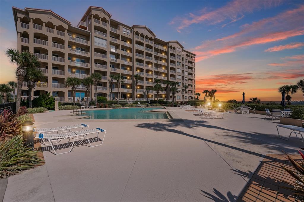 11 AVENUE DE LA MER UNIT 1207