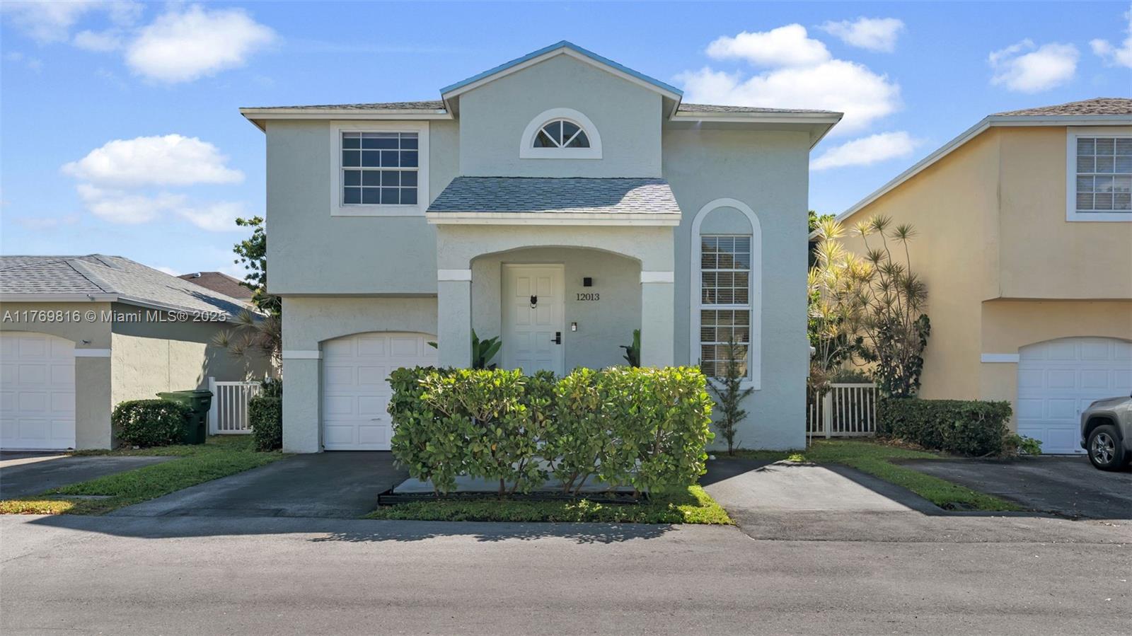 12013 NW 13th St, Pembroke Pines FL 33026