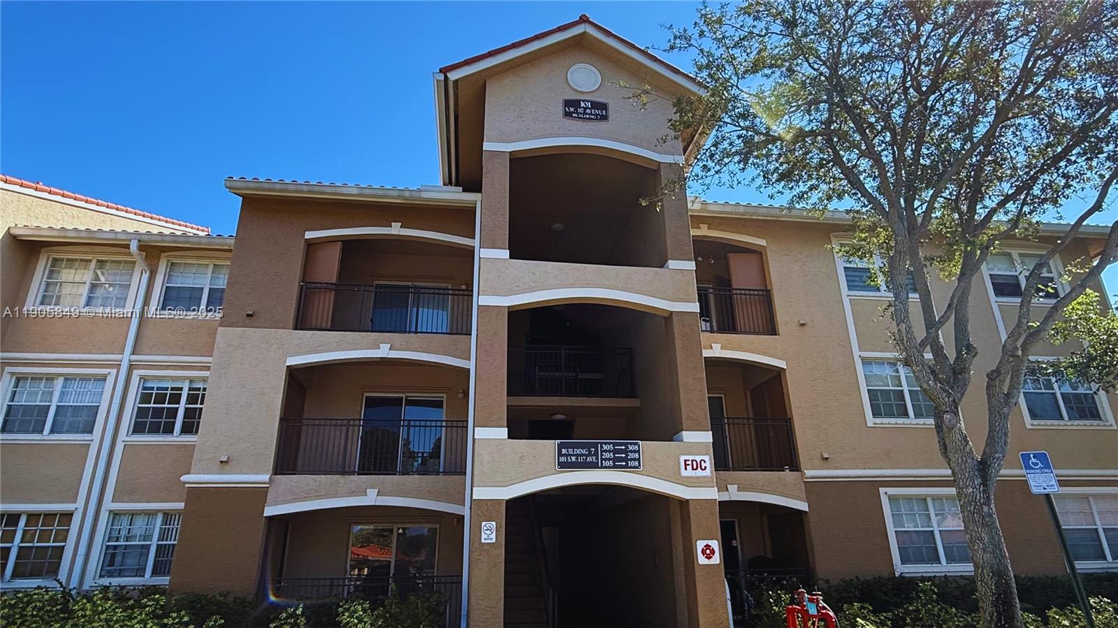 101 SW 117th Ave # 7305, Pembroke Pines FL 33025