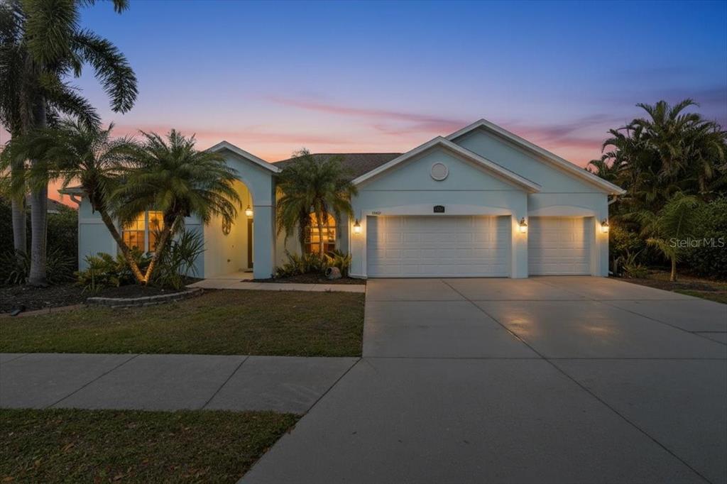 11547 WALDEN LOOP, PARRISH, FL — photo 3 of 30
