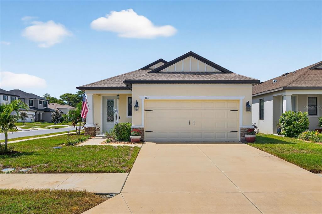 1414 N RIVER CIRCLE