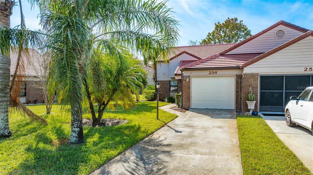 256 PALM SPARROW COURT