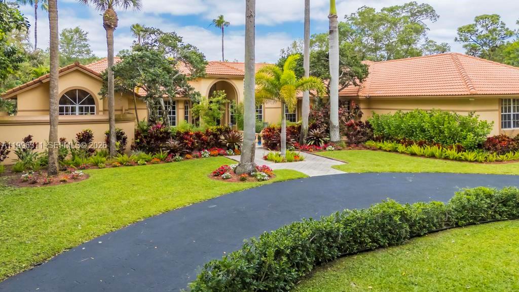 5328 E Leitner Dr, Coral Springs FL 33067