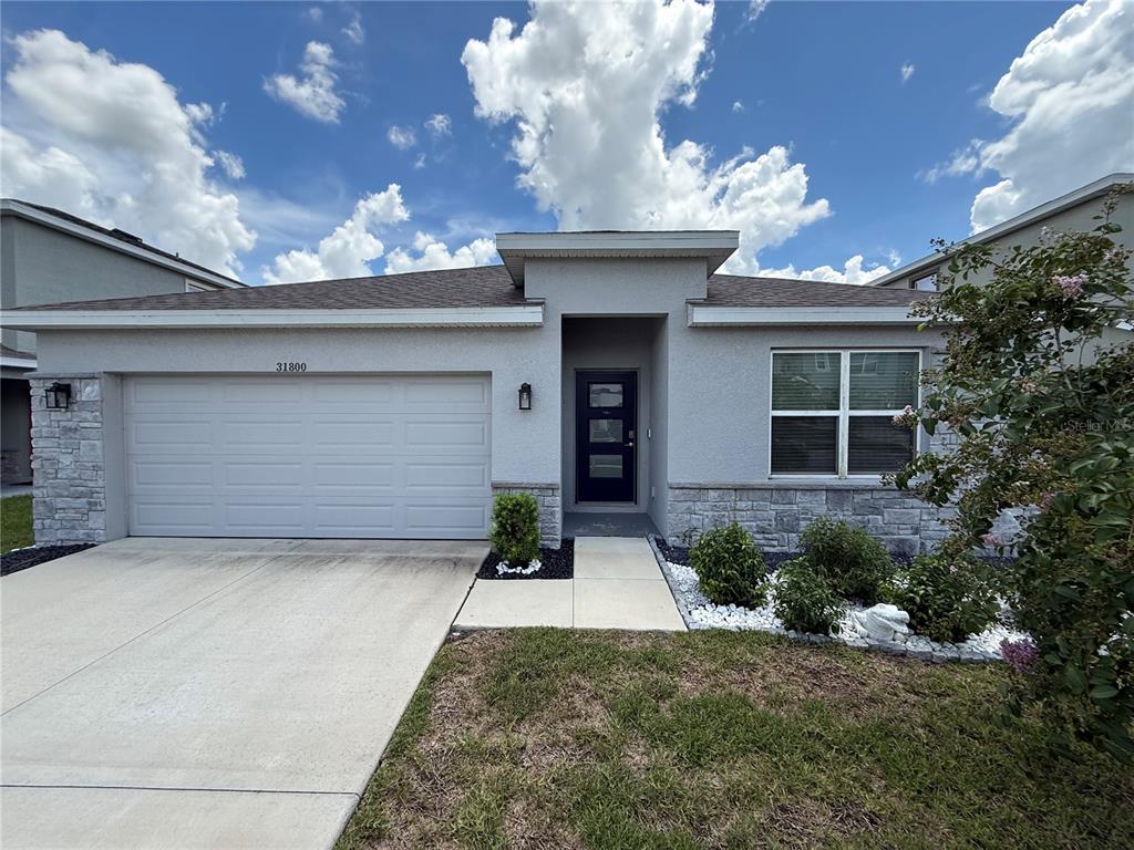 31800 OYSTER TRELLIS LANE