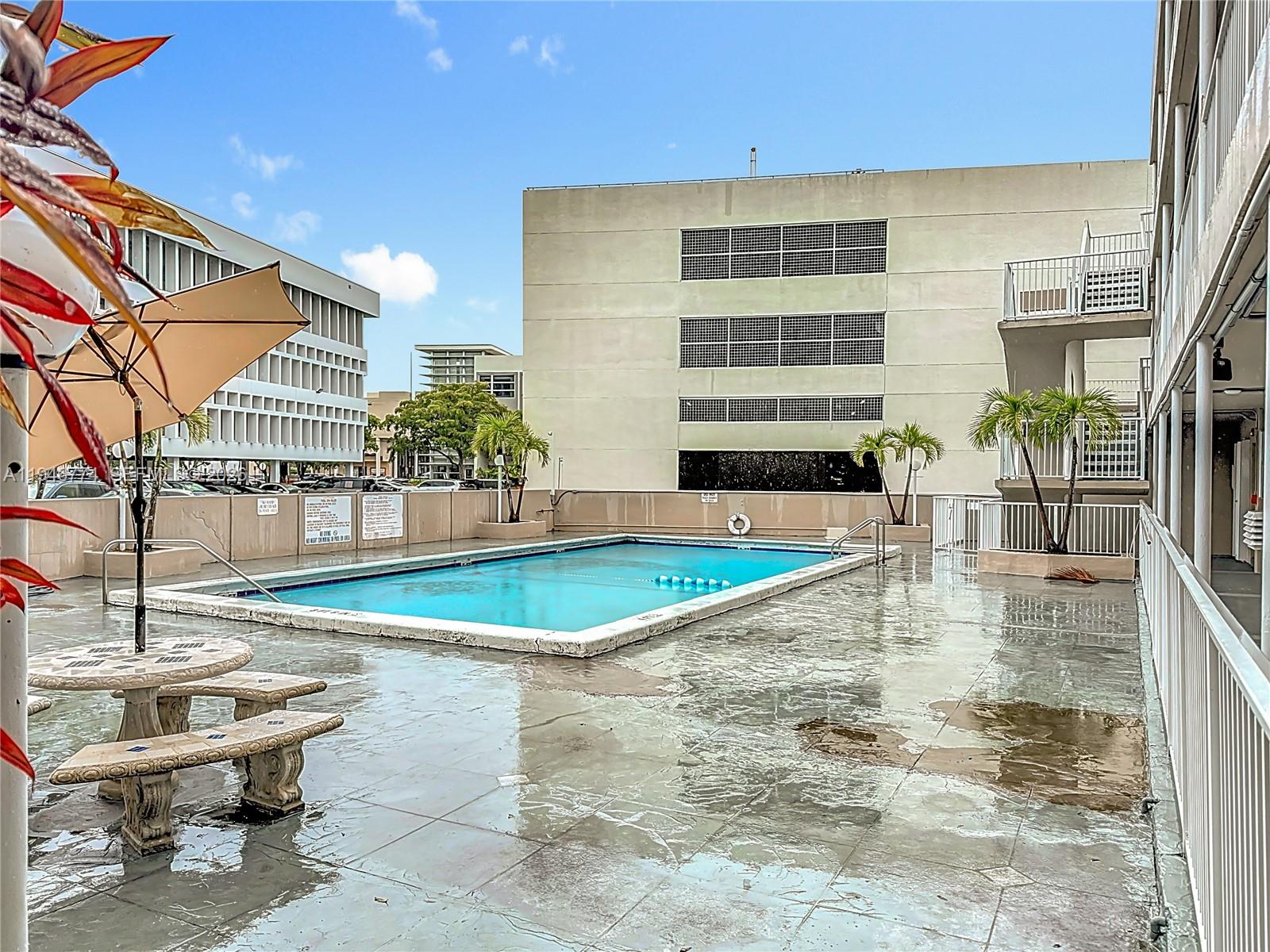 6580 Santona St # A16, Coral Gables FL 33146