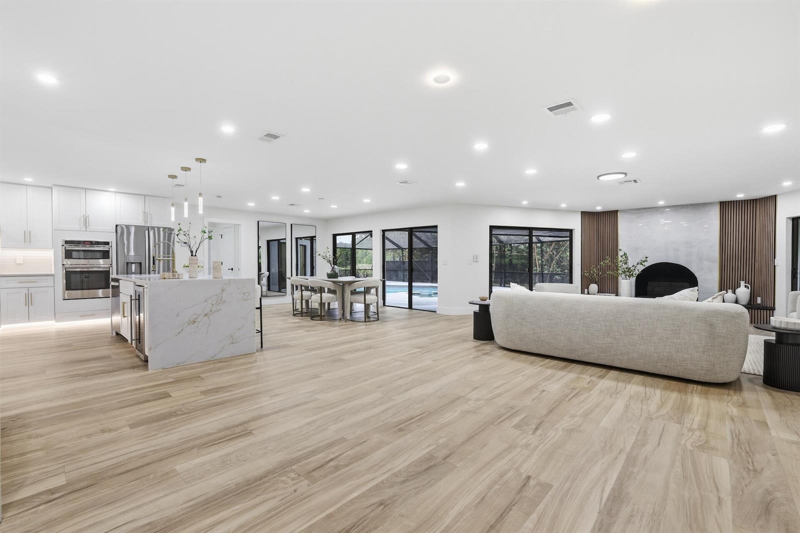 8862 Wendy Lane S, West Palm Beach FL 33411