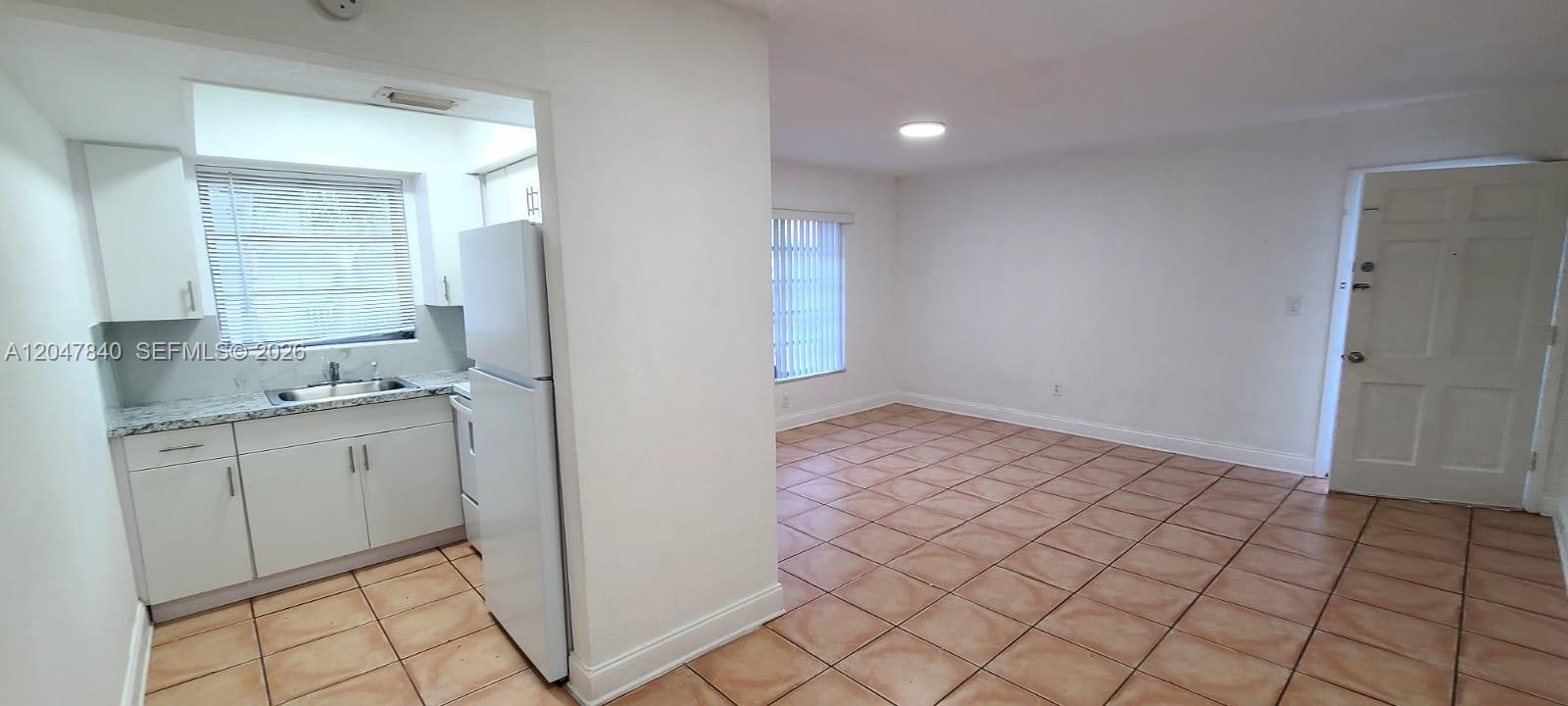 7851 Dunham Blvd # 12, Miami FL 33138