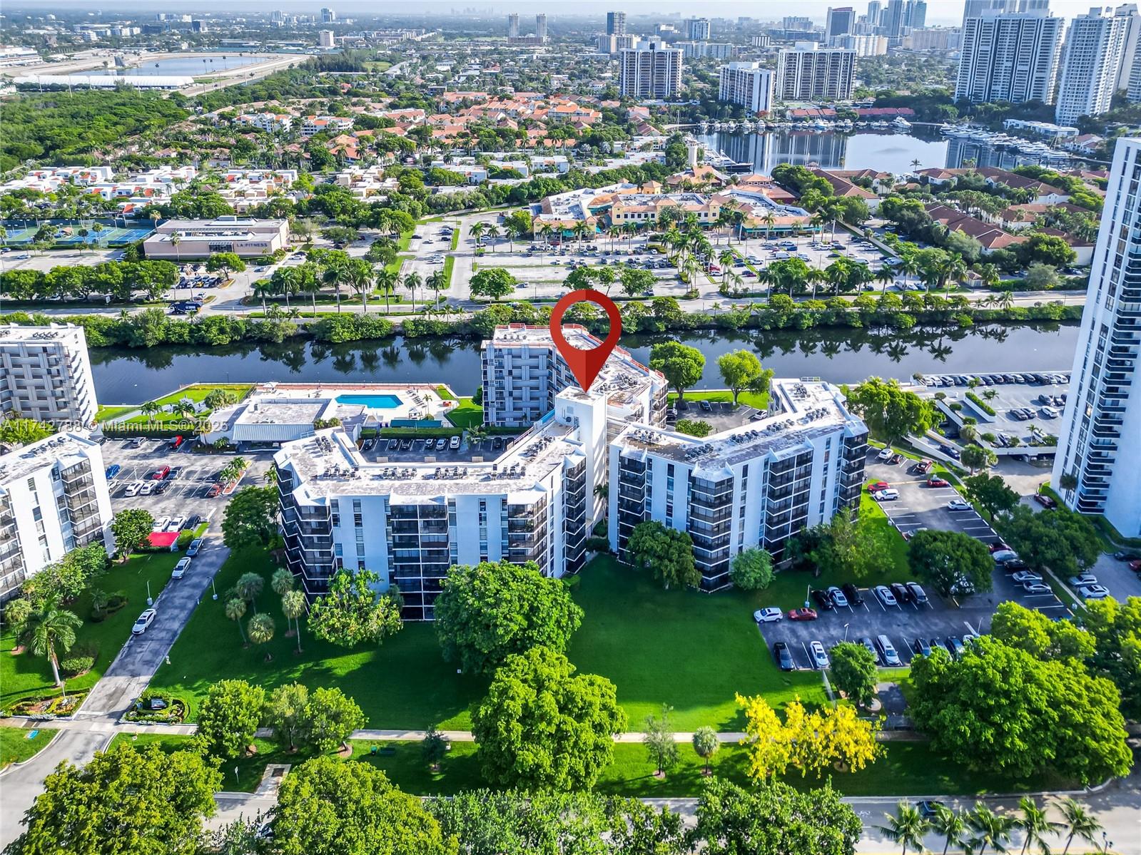 3475 N Country Club Dr # 314, Aventura FL 33180