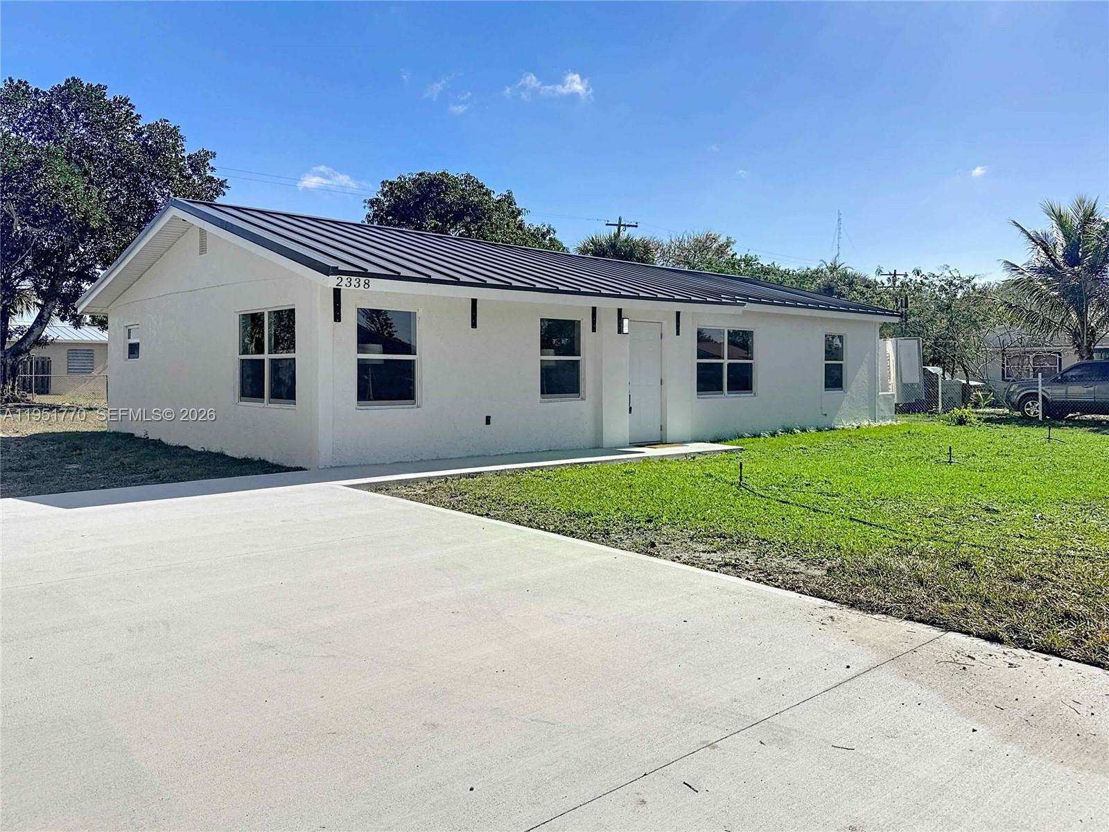 2338 2nd Ct SE, Vero Beach FL 32962
