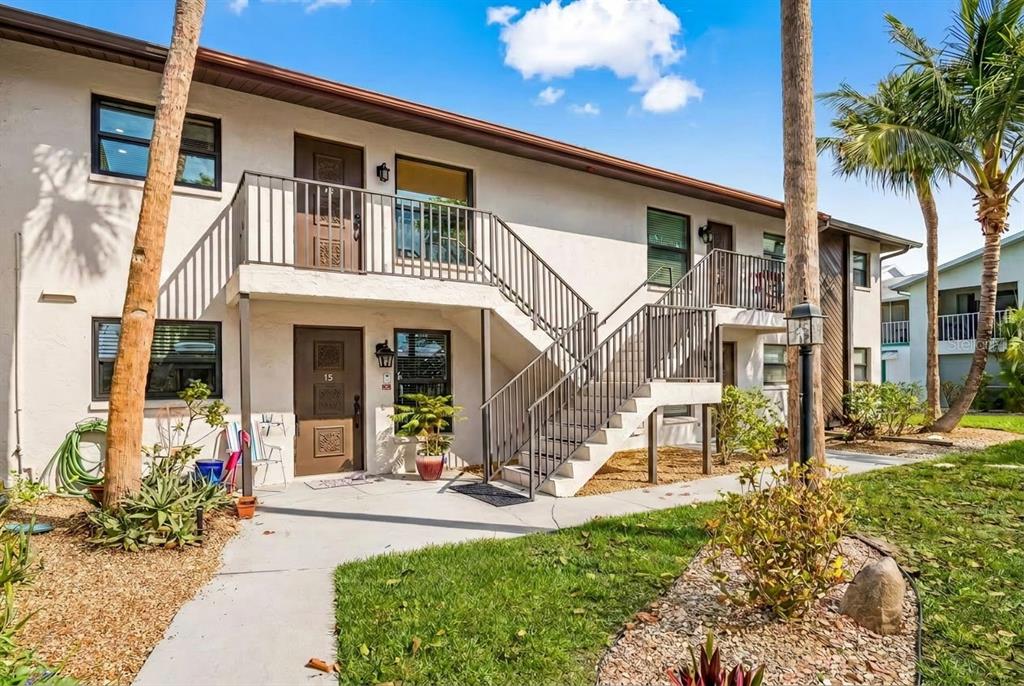 3935 COUNTRY CLUB BOULEVARD UNIT 22