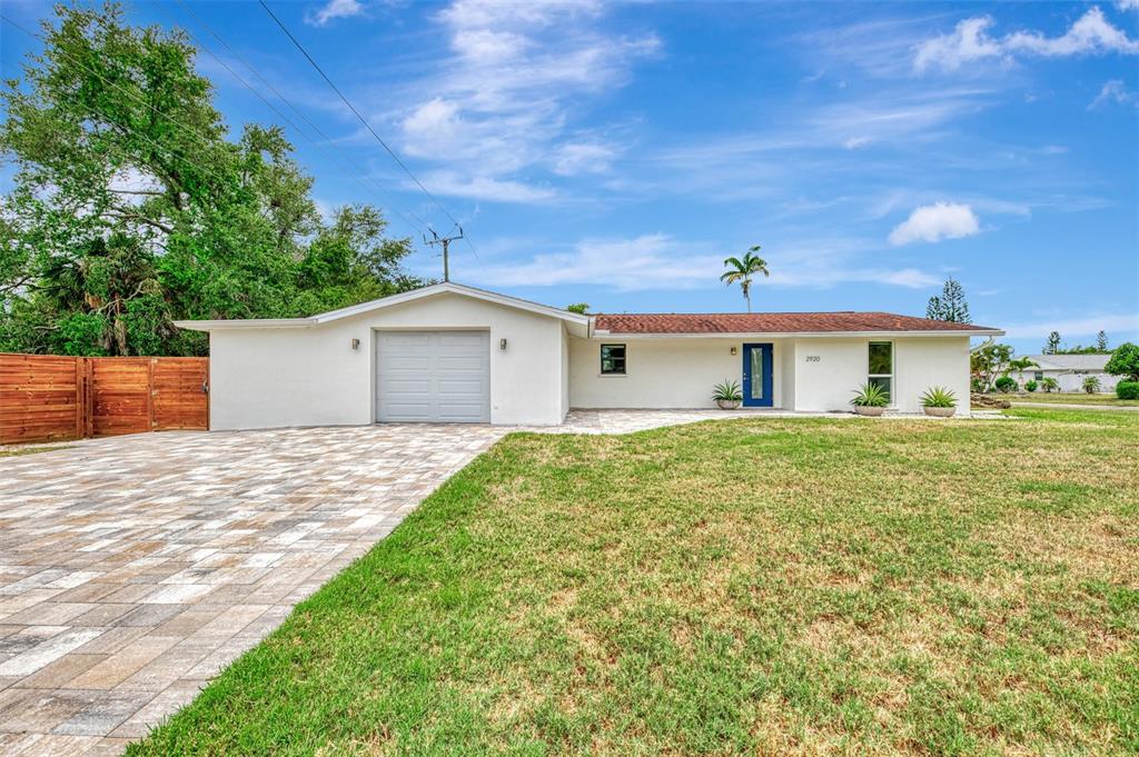 2920 GULF GATE DRIVE