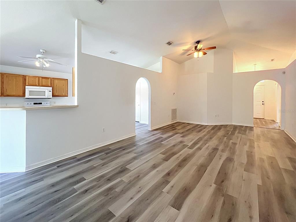 5641 ROYAL HILLS DRIVE, WINTER HAVEN, FL — photo 4 of 30