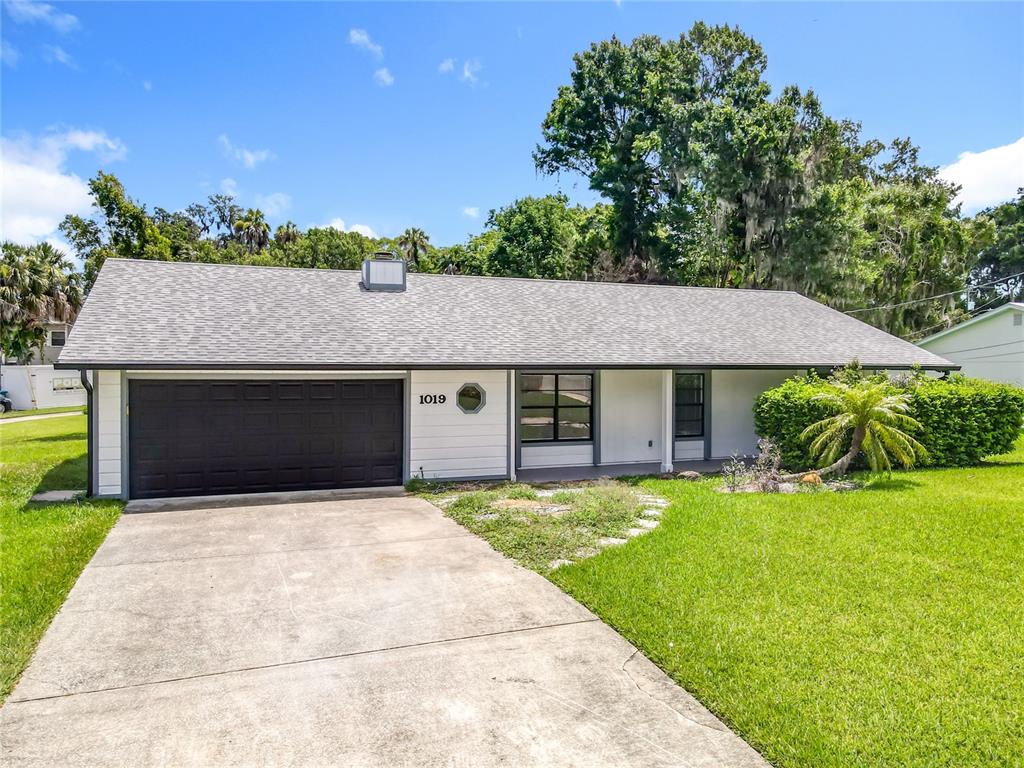 1019 CHIPPEWA TRAIL