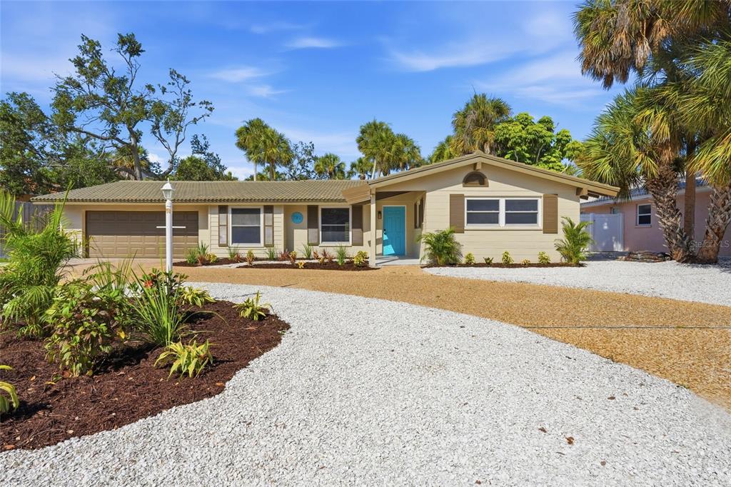 782 BIRDSONG LANE