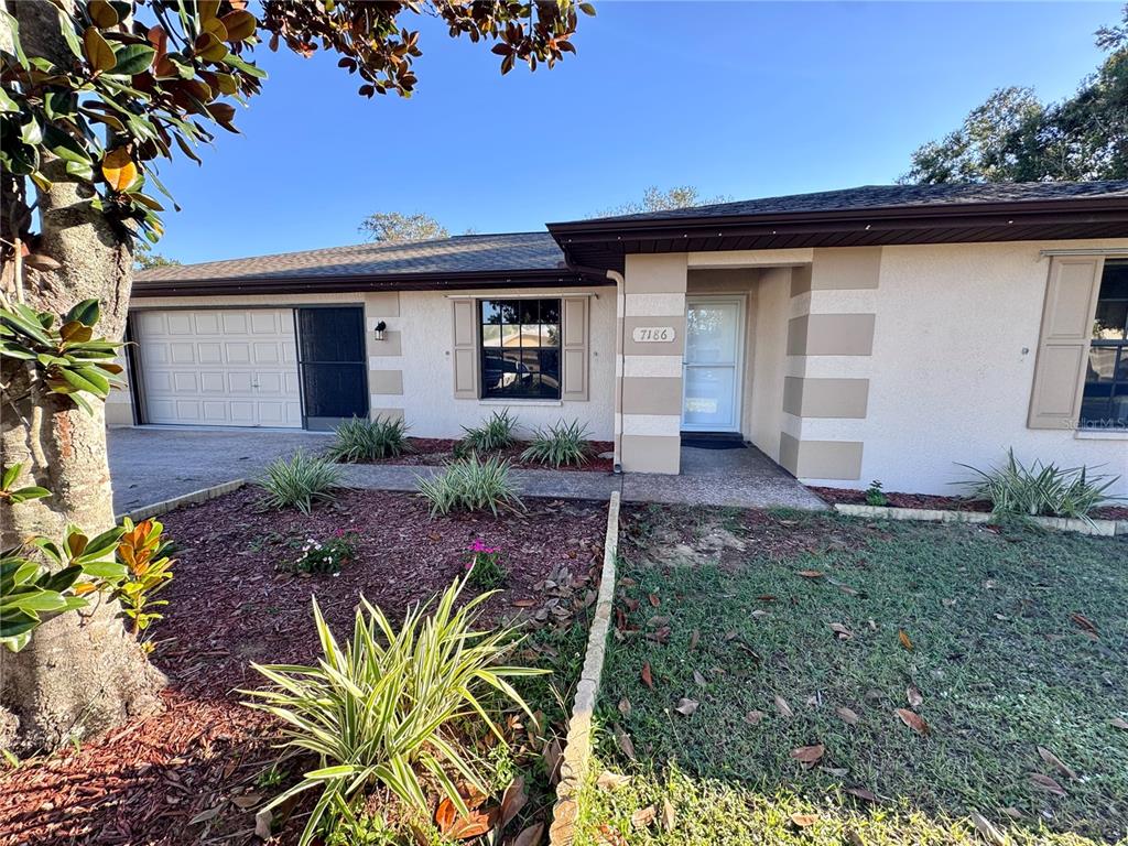 7186 LEXINGTON CIRCLE